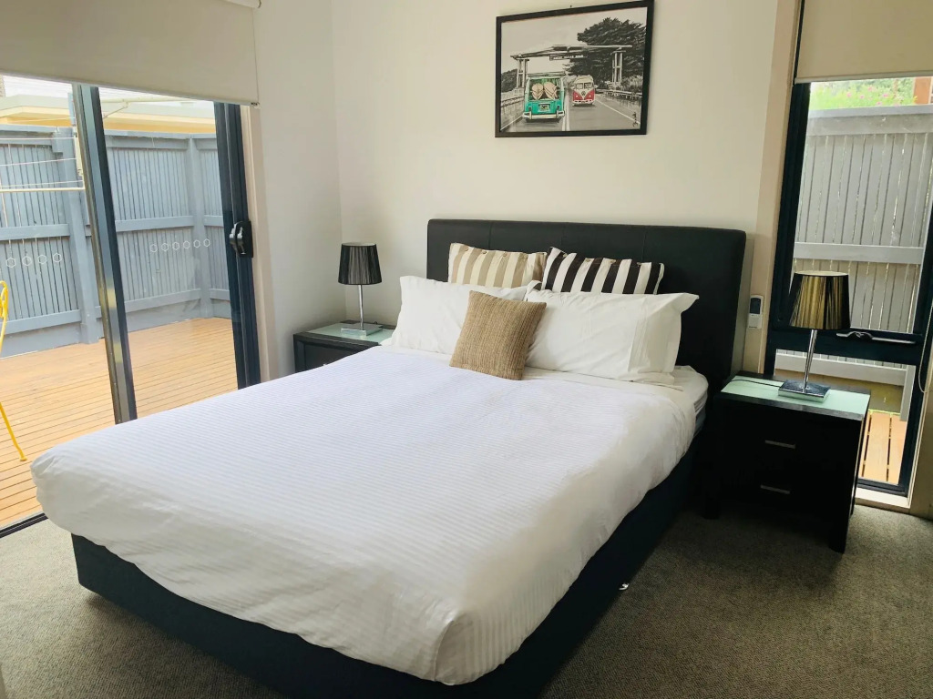 Sandpiper Motel Apollo Bay- Great Ocean Road by null