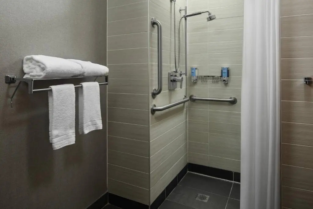 Aloft by Marriott Buffalo Airport - Chambres