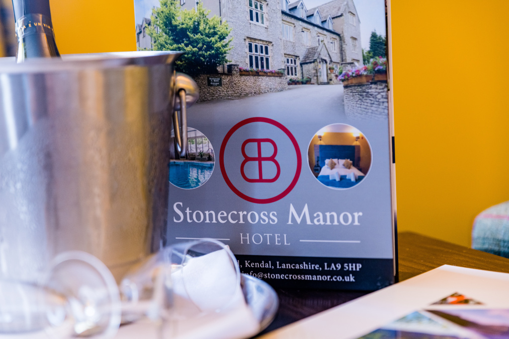 Stonecross Manor Hotel - Général
