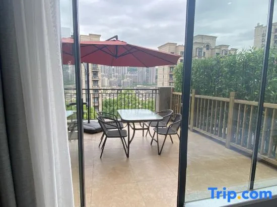 Balcony & Terrace