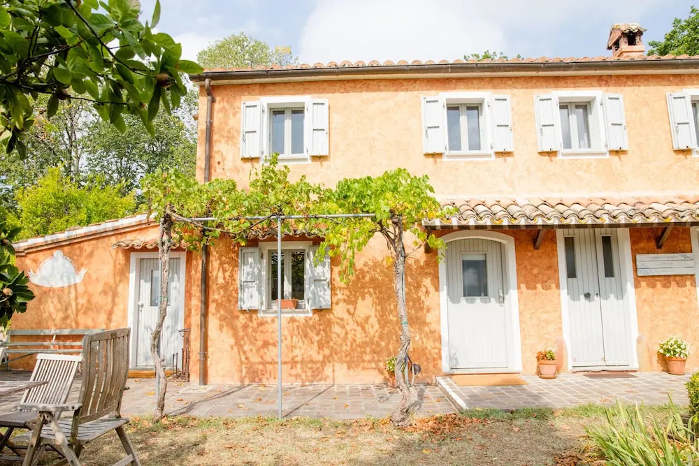 Home set in Olive Grove With Stunning Views