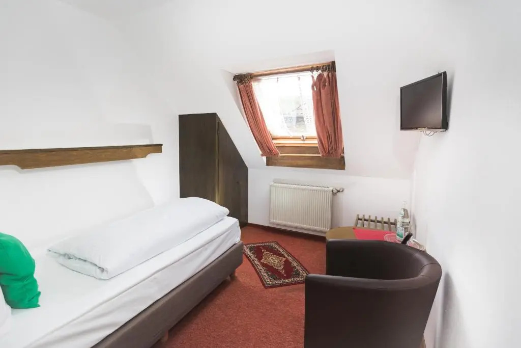 Ellenzer Goldbaumchen - Chambres