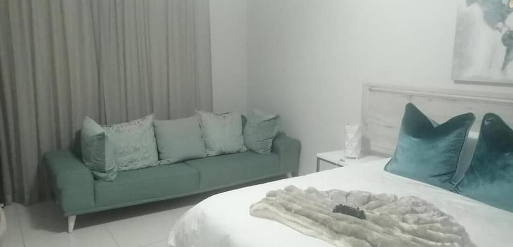 Standard Double Family room (full double bed)