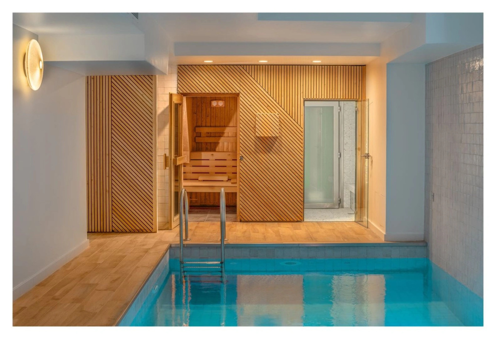 Lyric Hotel Paris 19