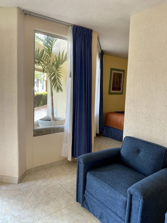 Quadruple Junior Suite