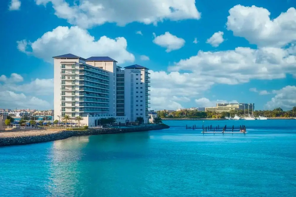 LUX Holiday Home - Azure Residence 2