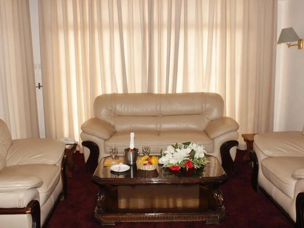 Standard Suite