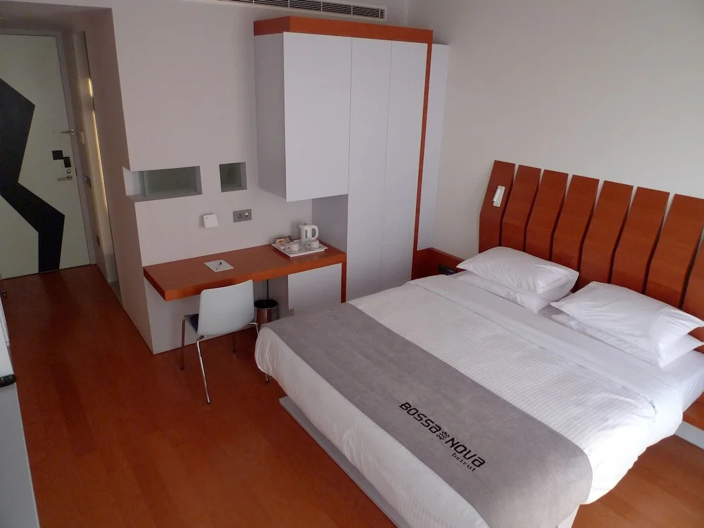 Suite with balcony
