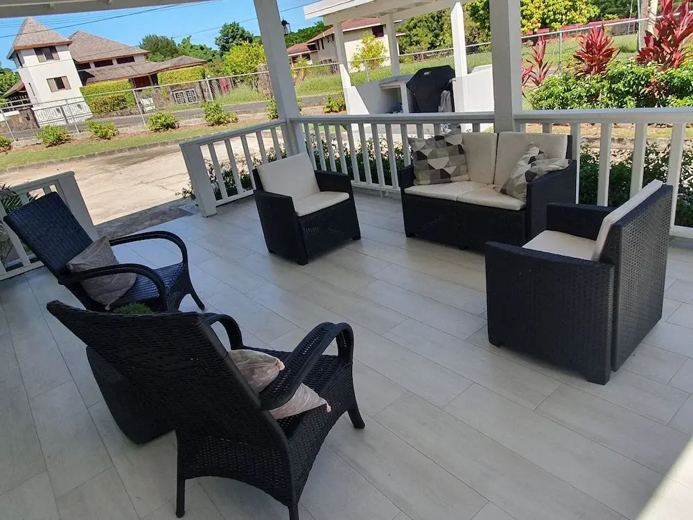 The Lane @ Rodney Bay is a newly renovated 3 bedroom house in the heart of Rodney Bay. 3 Home by RedAwning