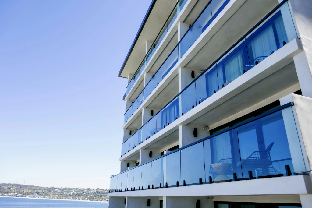 La Jolla Cove Suites