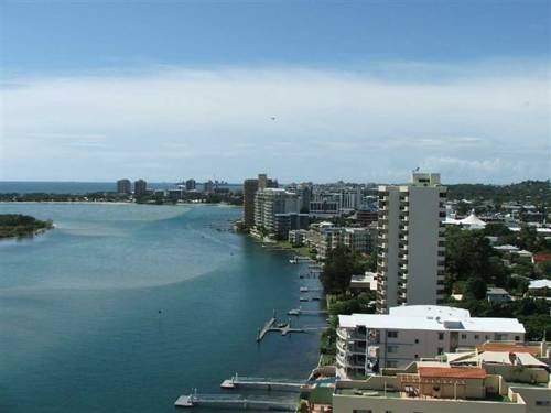 Beach & Waterfront