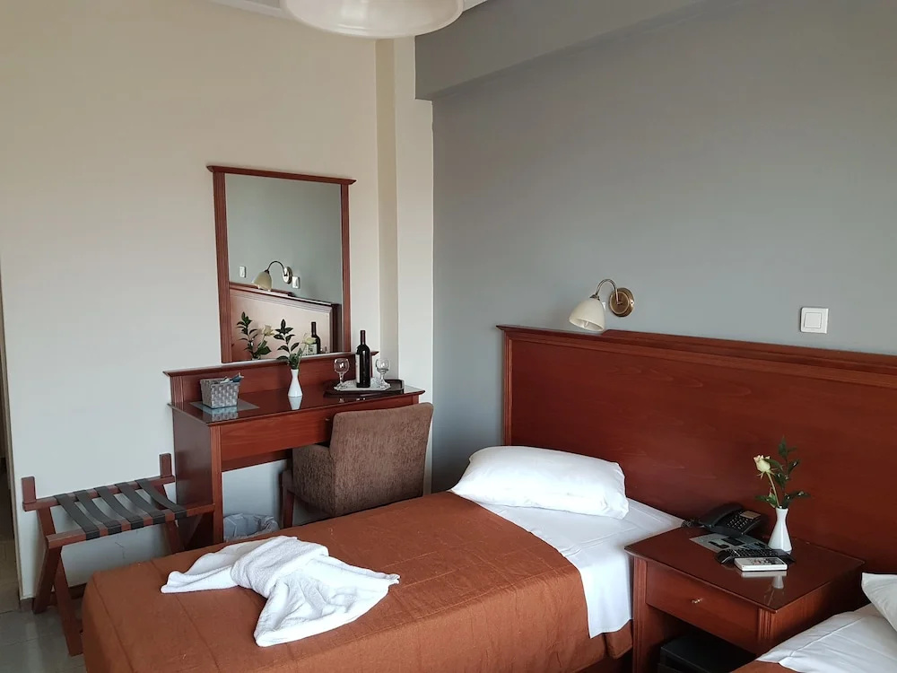 Standard Triple room with balcony