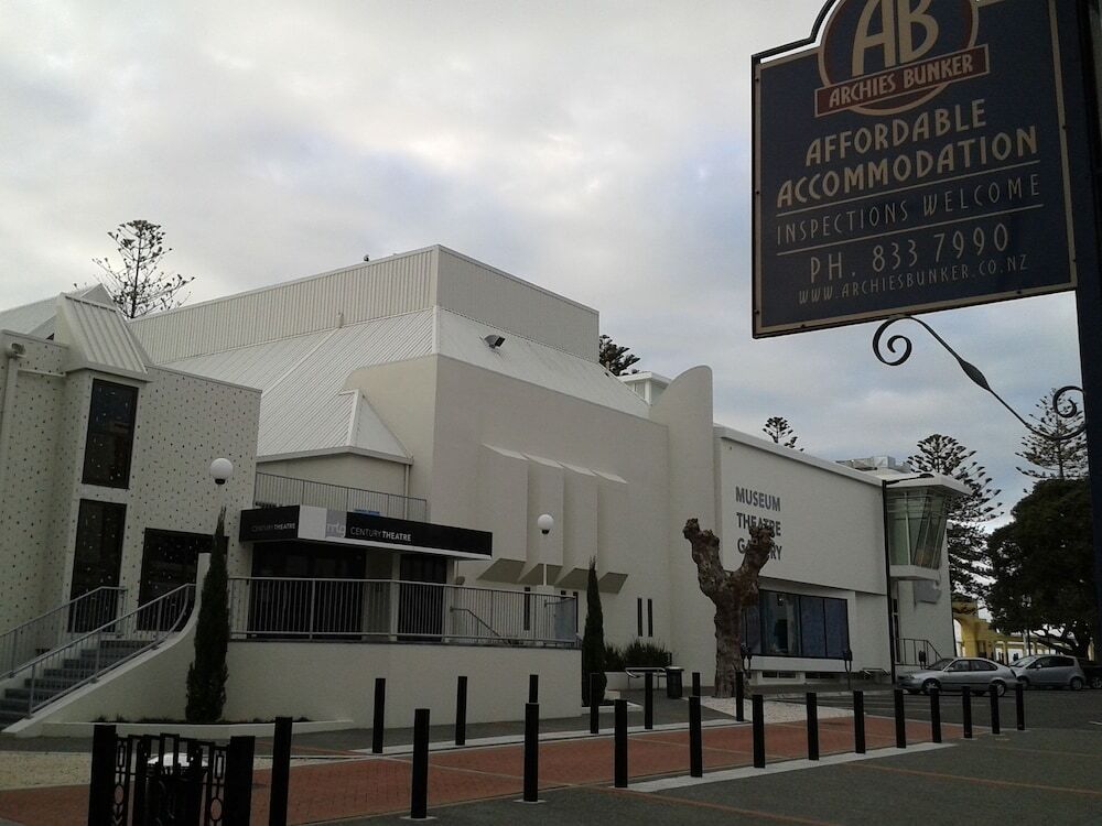 Archie's Bunker by null