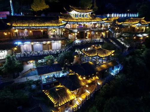 Tuwang Palace · Eight Halls, Furong Town (Waterfall View, Core Scenic Area)