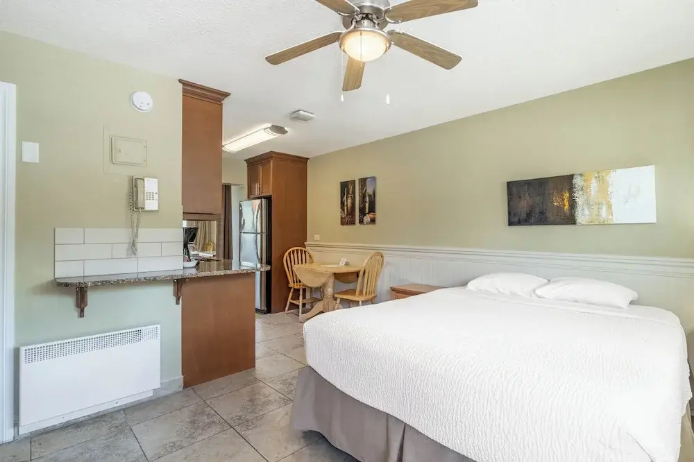Superior Suite