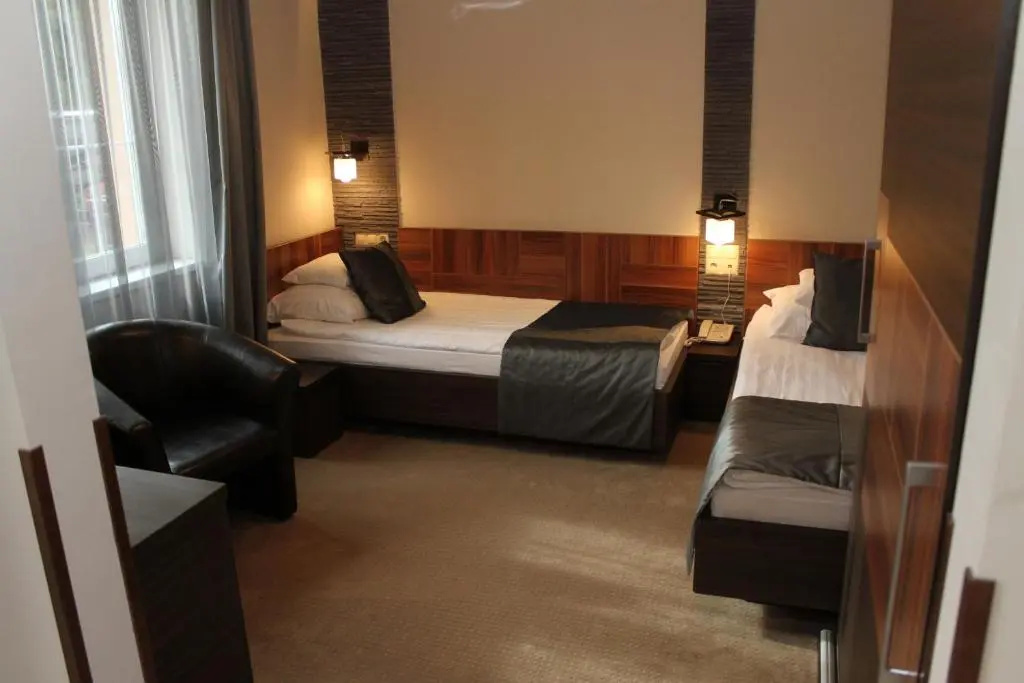 Lv Vay Villa Hotel - Chambres