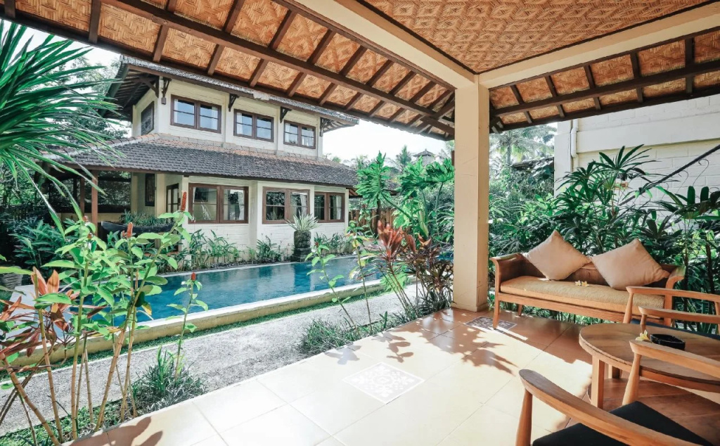 Balcony & Terrace