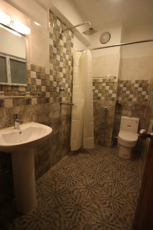 Image 9