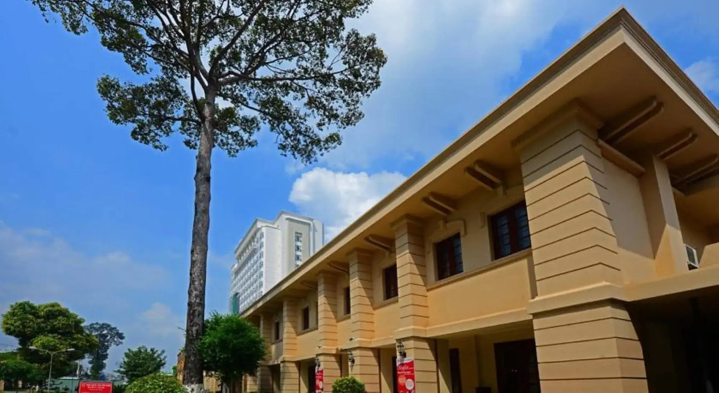 Tan Son Nhat Hotel
