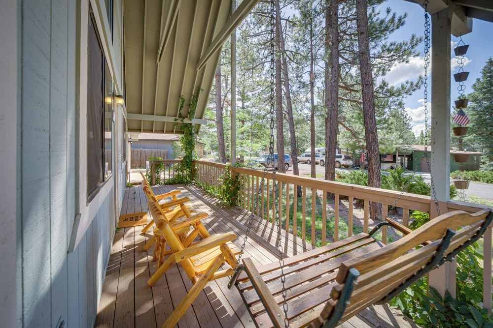 Forest-front Munds Park Cabin w/ ATV Access