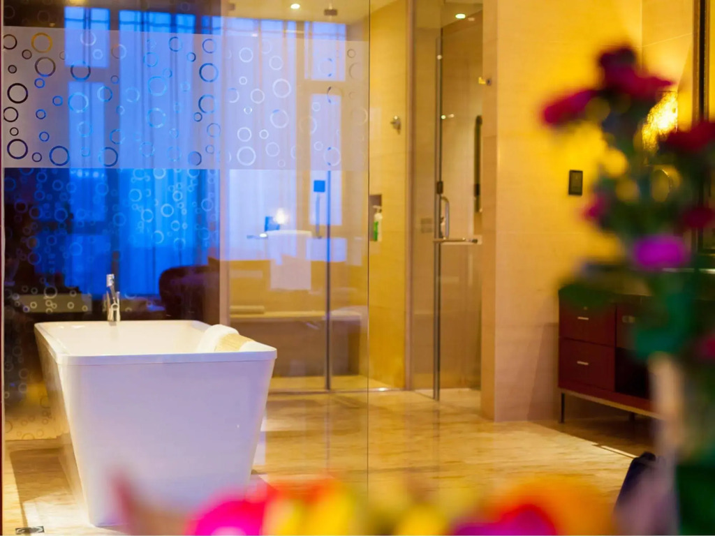 Celebrity City Hotel - фото 7