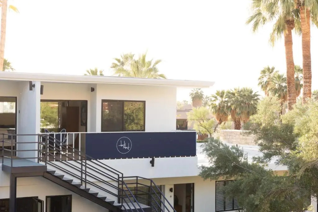 Holiday House Palm Springs