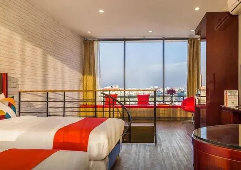 Ratchada Point Hotel - Chambres