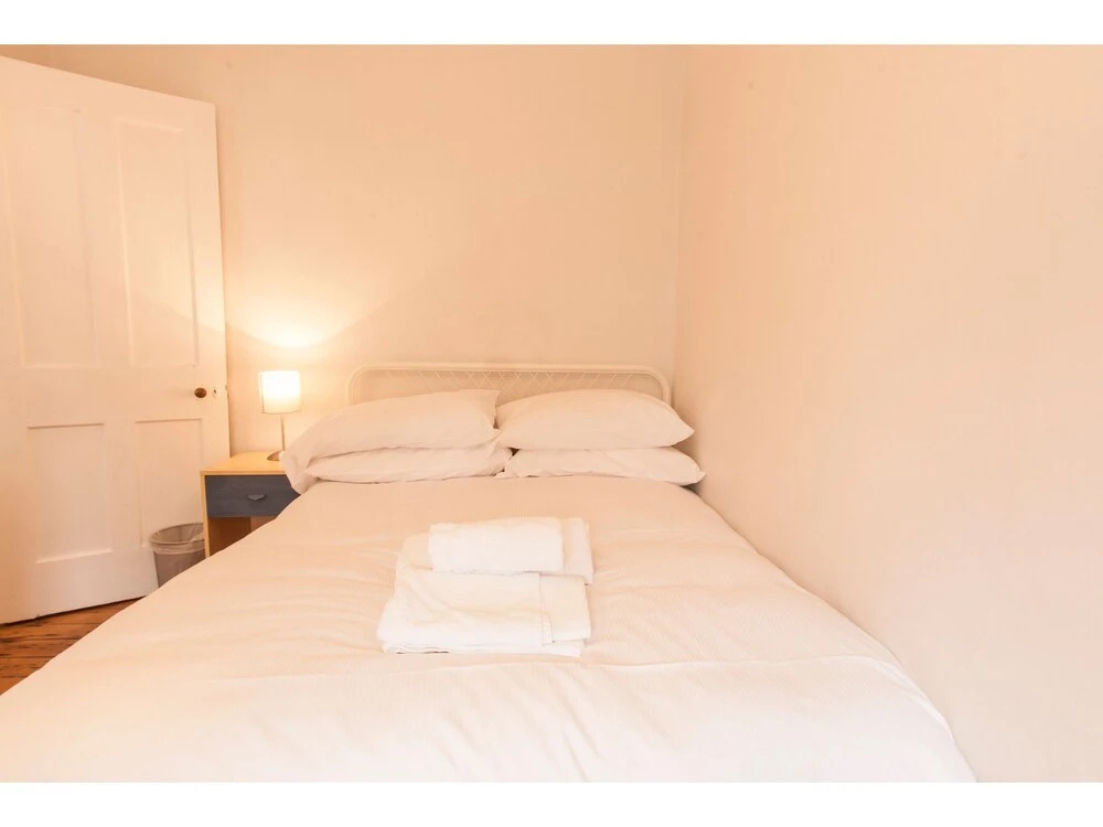 Fantastic Property for 4 in the Heart of London