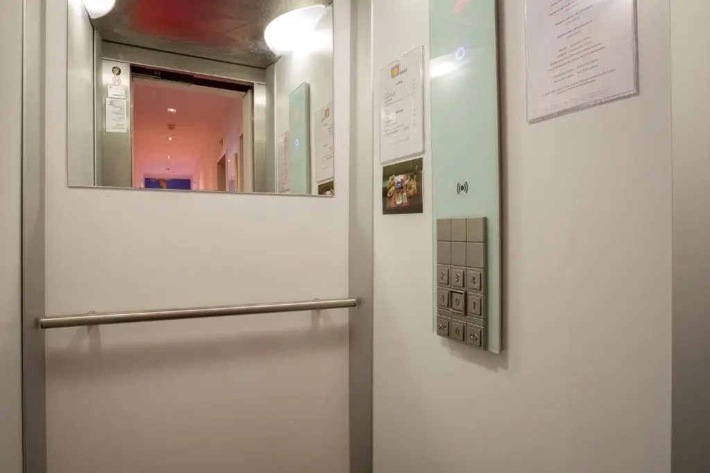 Hotel Ambassador - Chambres