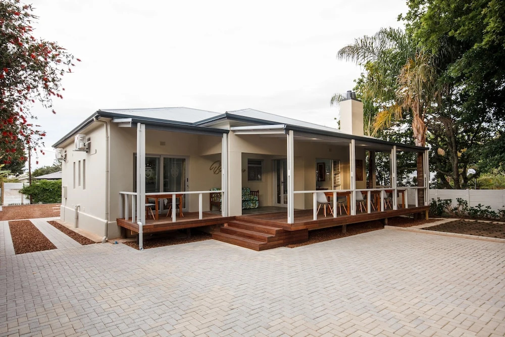 Battenbergs Guest House