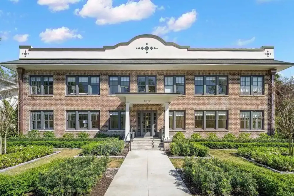 NEW The Adaline 4 Updated Hyde Park Apt