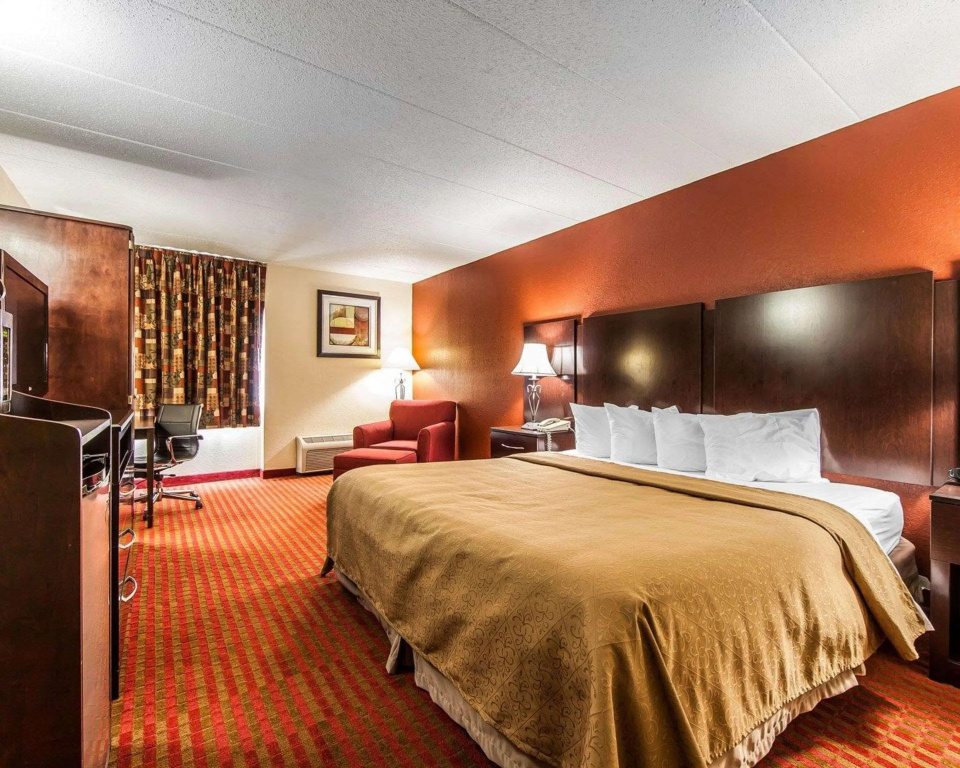 Wingate by Wyndham Marietta Conference Center — 4