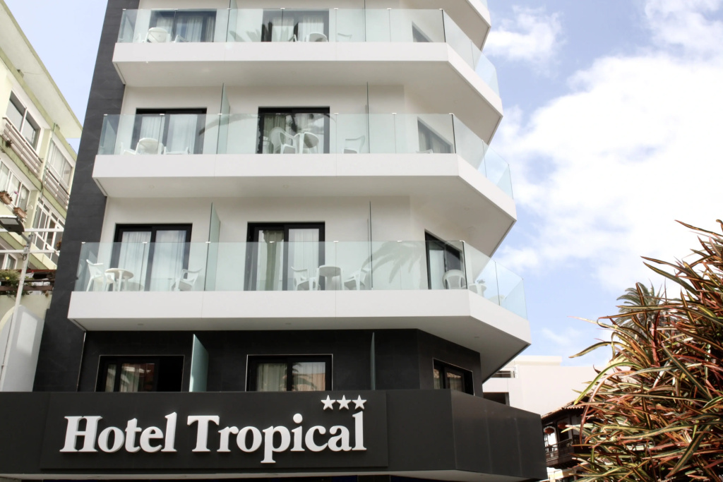 Hotel Tropical