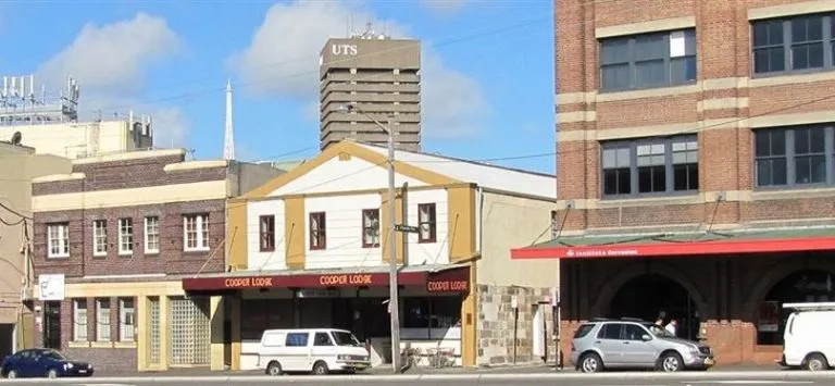 Cooper Lodge Hotel