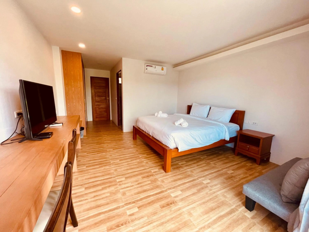 Utopia Resort — 4