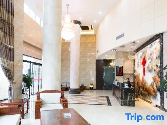Food & Beverage