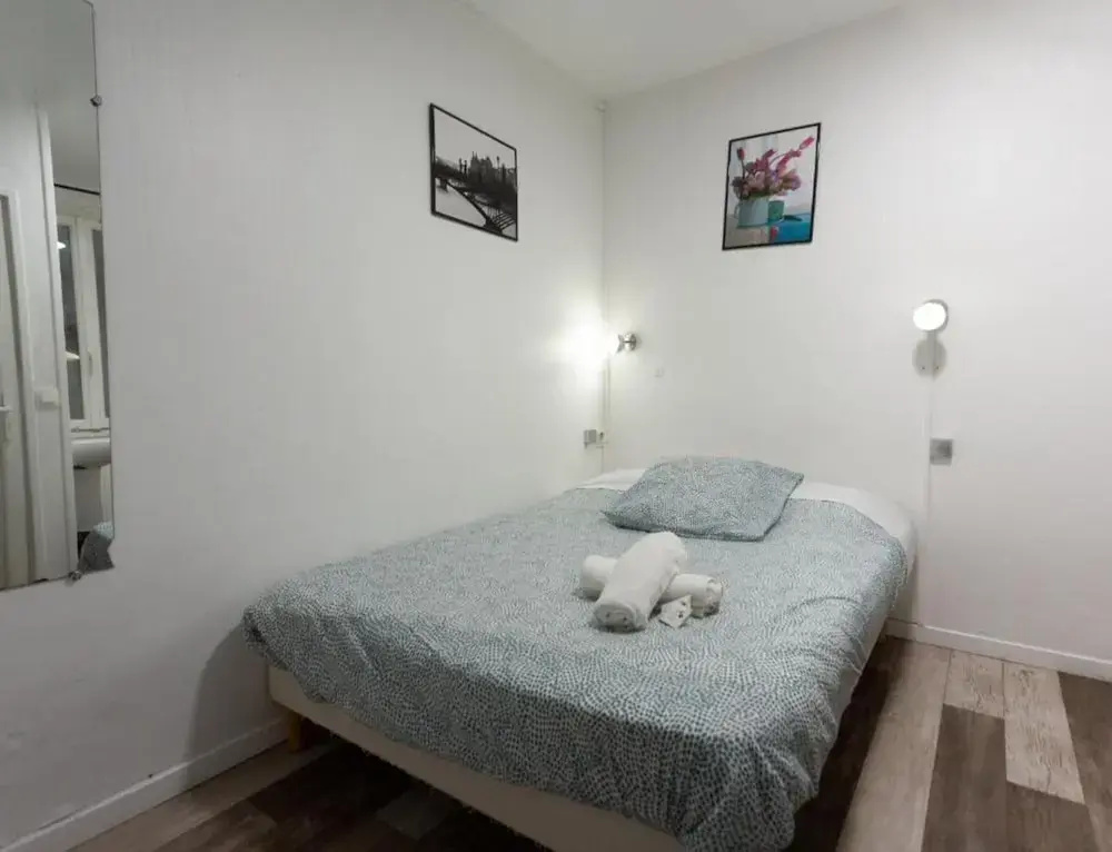 Economy Double room (full double bed)