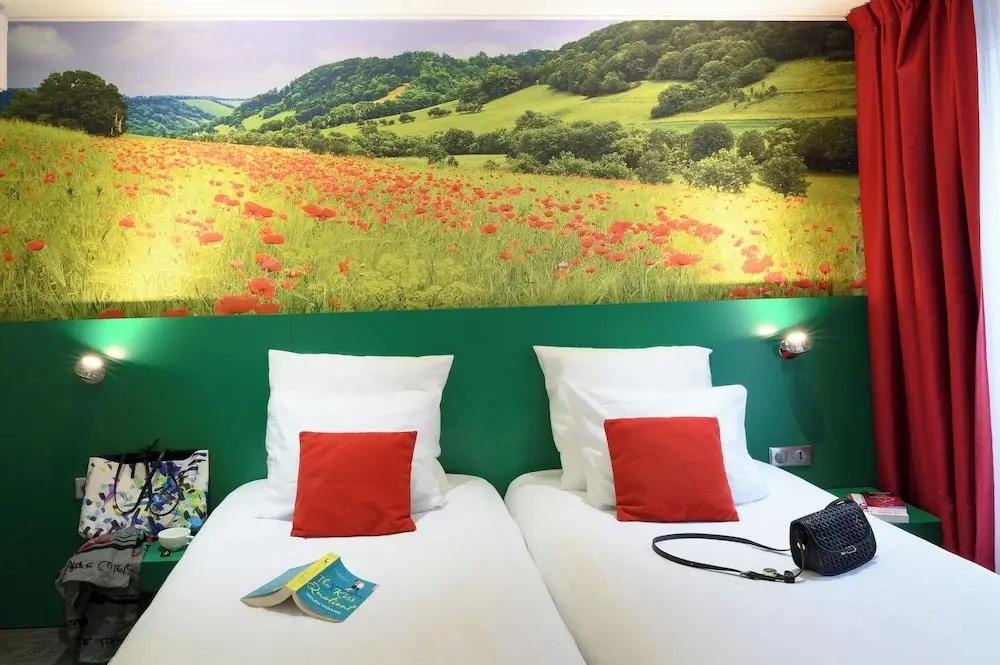 Hotel Les Jardins de Montmartre 66