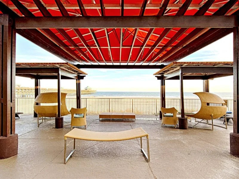 Holiday Inn Charleston-On The Beach