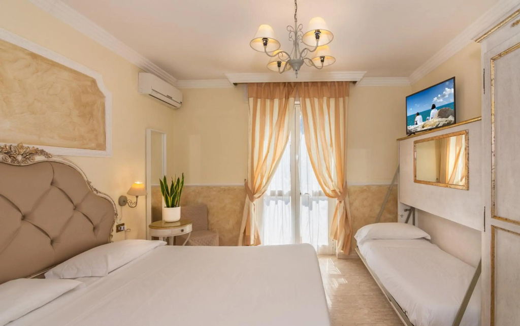 Hotel photo 27
