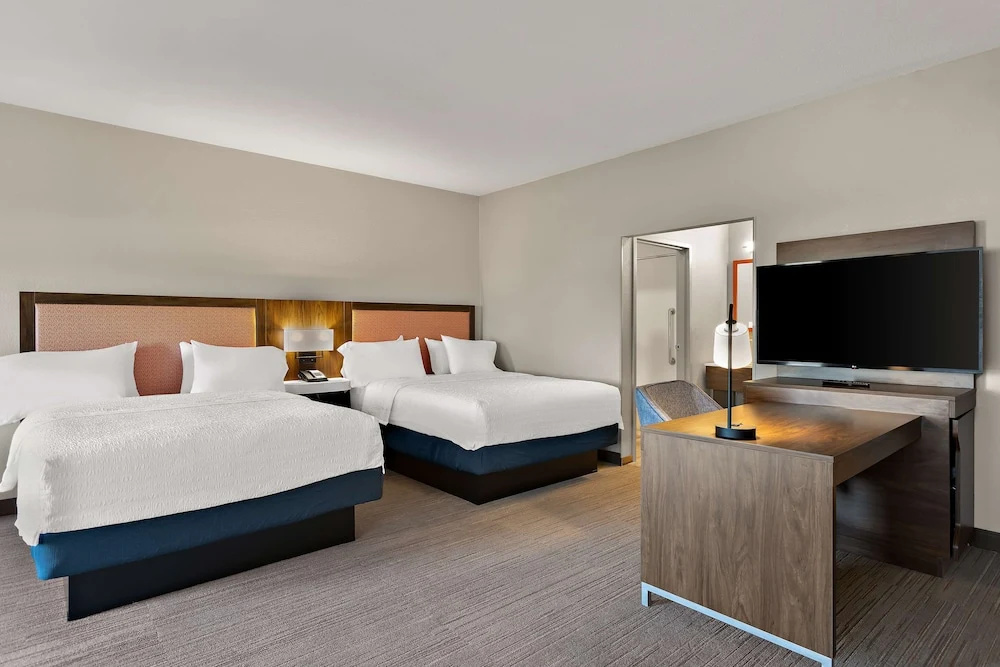 Suite with balcony