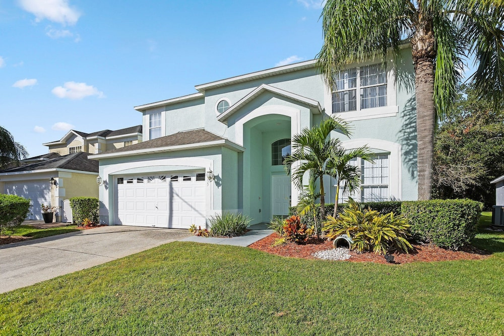 7BR Home w/ Private Pool 20min Disney