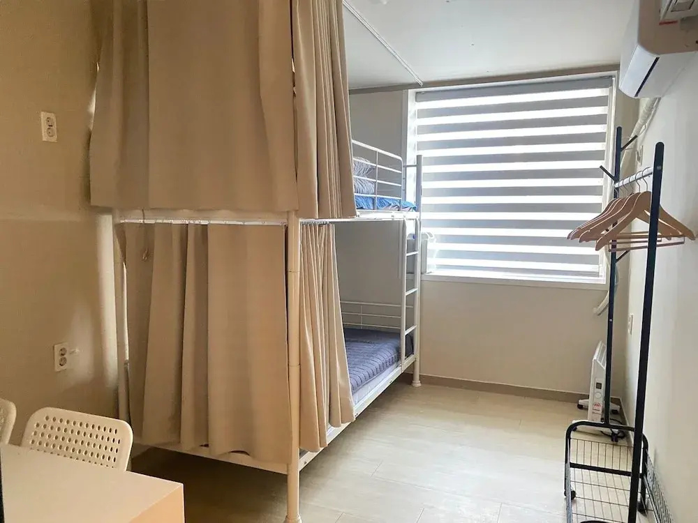 Funwave guesthouse in Haeundae
