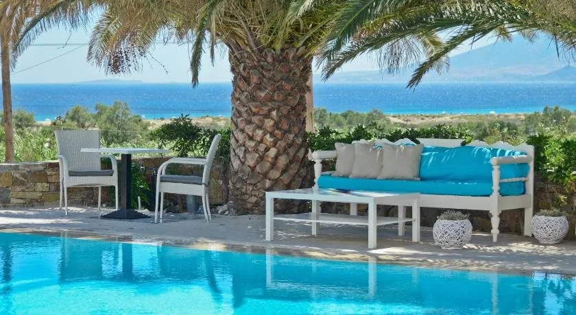 Beach & Waterfront