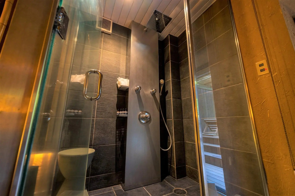 Kinnotake Sengokuhara by null