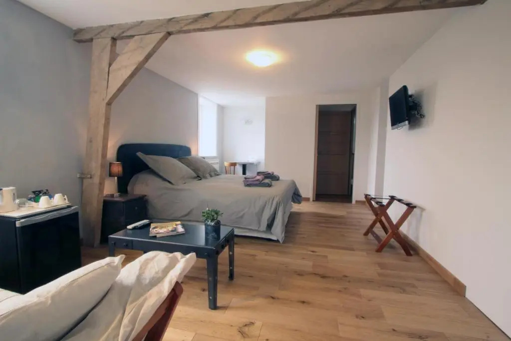 Voir la photo 4 — Monts et Merveilles