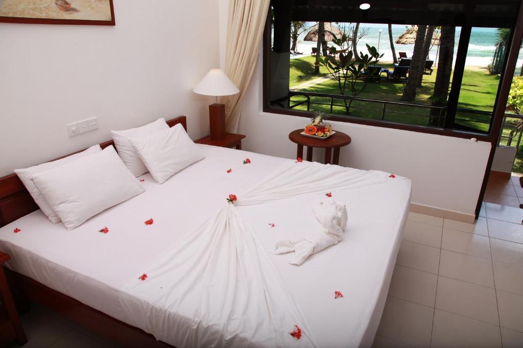 Sea Rock Villa
