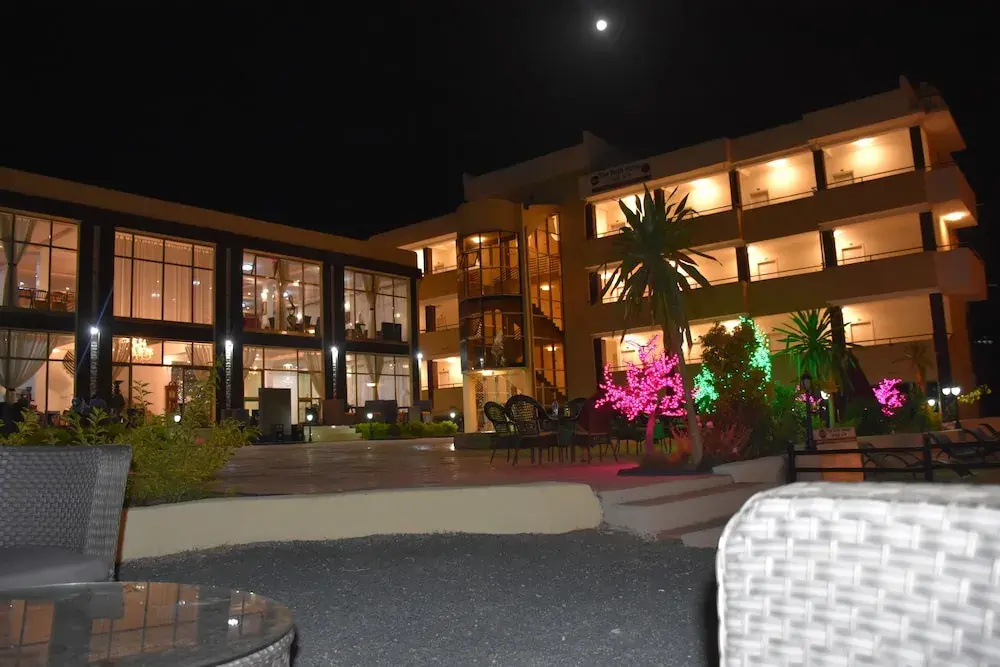 Hotel photo 8