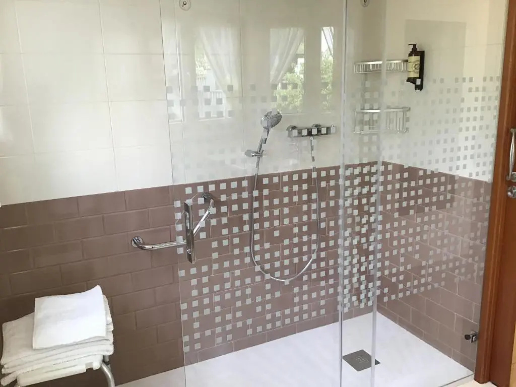 Standard Double room with sea view (twin beds)