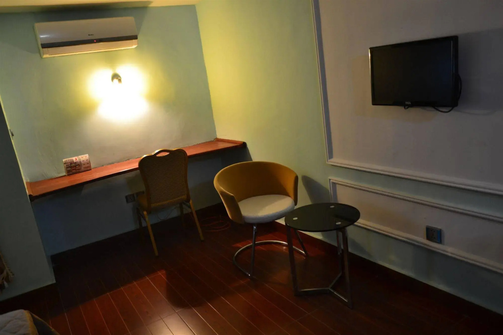 Hotel photo 11